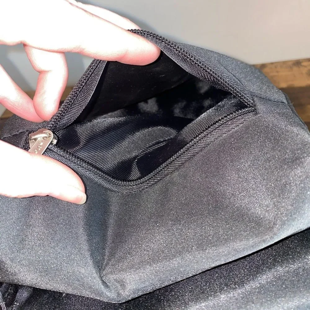 Travelon Anti-Theft Black Crossbody Shoulder Bag